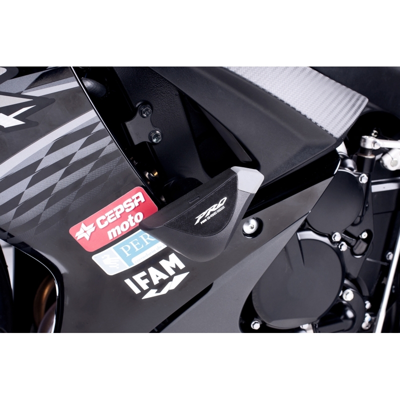 Crash pady Puig PRO - Suzuki GSX-R600, GSX-R750 czarne