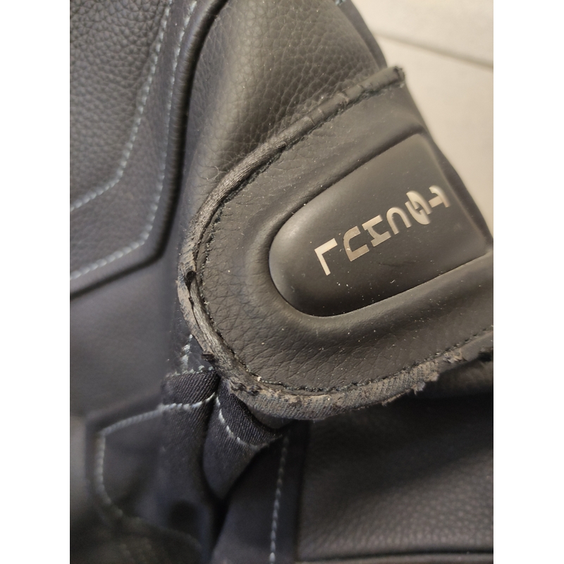 Skórzana kurtka motocyklowa Tschul 737 Vintage czarna - II. jakość