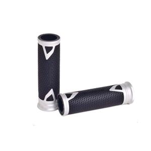 Grips PUIG RADIKAL 8191P silver 123mm