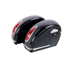 Rigid saddlebag CUSTOMACCES VOYAGER AR0002N black right