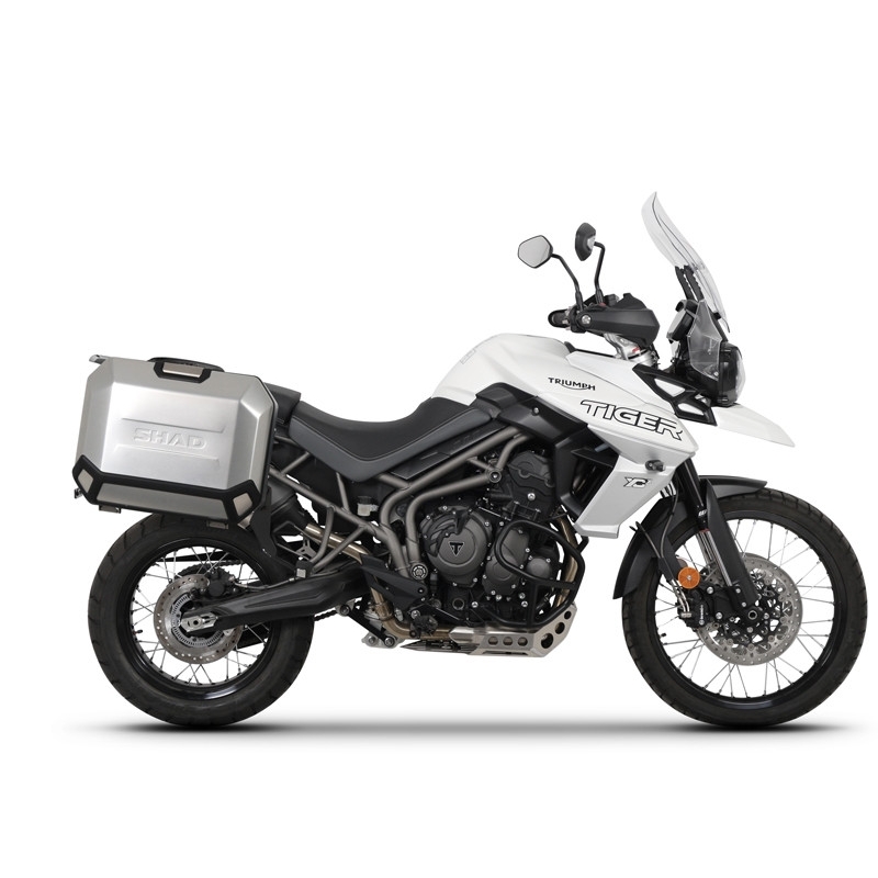 Complete set of 36L / 47L SHAD TERRA aluminum side cases, including mounting kit SHAD TRIUMPH Tiger 800