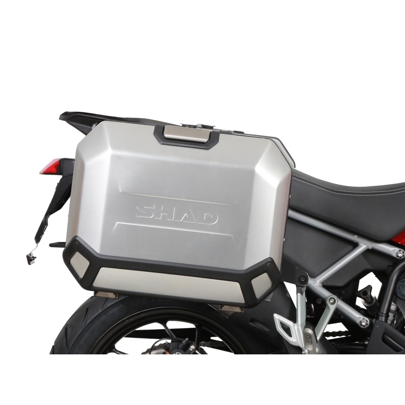 Complete set of 36L / 47L SHAD TERRA aluminum side cases, including mounting kit SHAD TRIUMPH Tiger 900