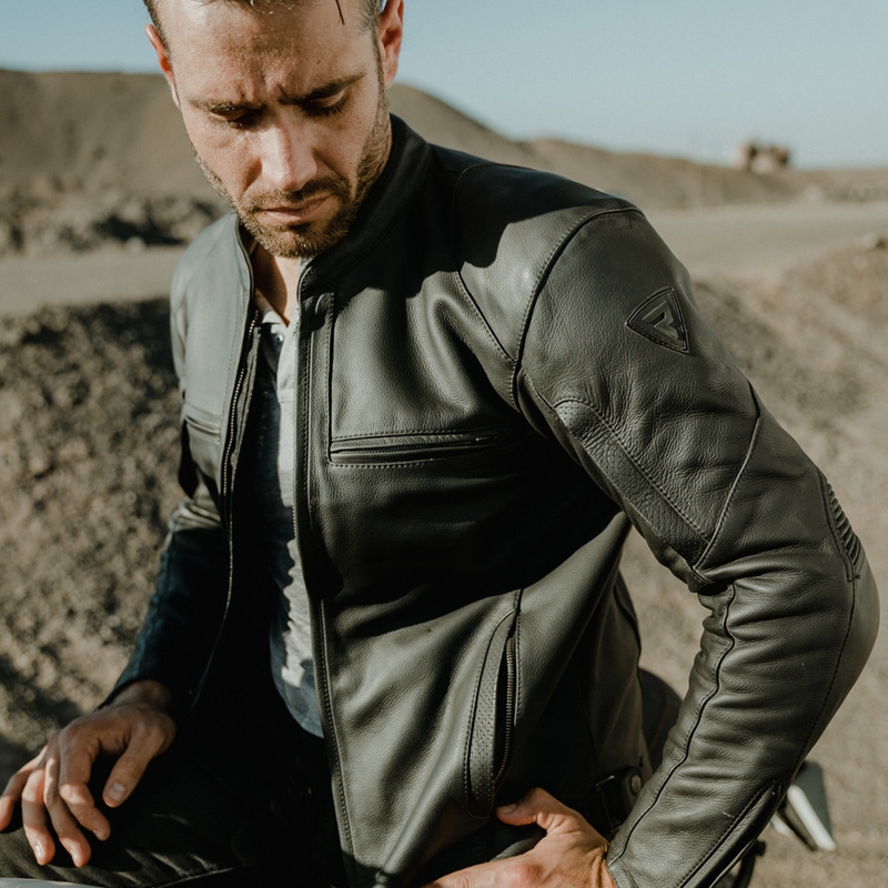 Kurtka motocyklowa Rebelhorn Runner III czarna wyprzedaż
