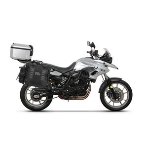 Complete set of SHAD TERRA TR40 adventure saddlebags and SHAD TERRA aluminium 48L topcase, including mounting kit SHAD BMW F 650 GS / F 700 GS/ F 800 GS (2008 - 2018)