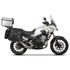 Complete set of SHAD TERRA TR40 adventure saddlebags and SHAD TERRA aluminium 37L topcase, including mounting kit SHAD HONDA CB 500 X