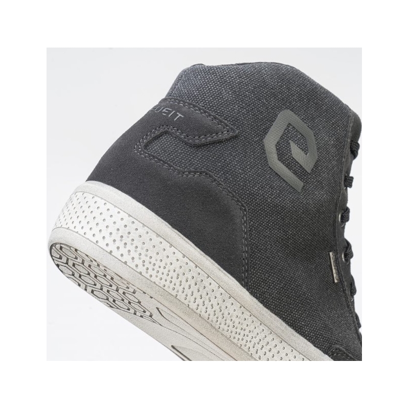 Czarne buty motocyklowe Eleveit Antibes WP Canvas