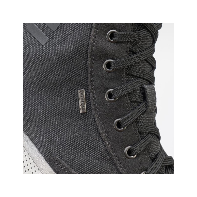 Czarne buty motocyklowe Eleveit Antibes WP Canvas