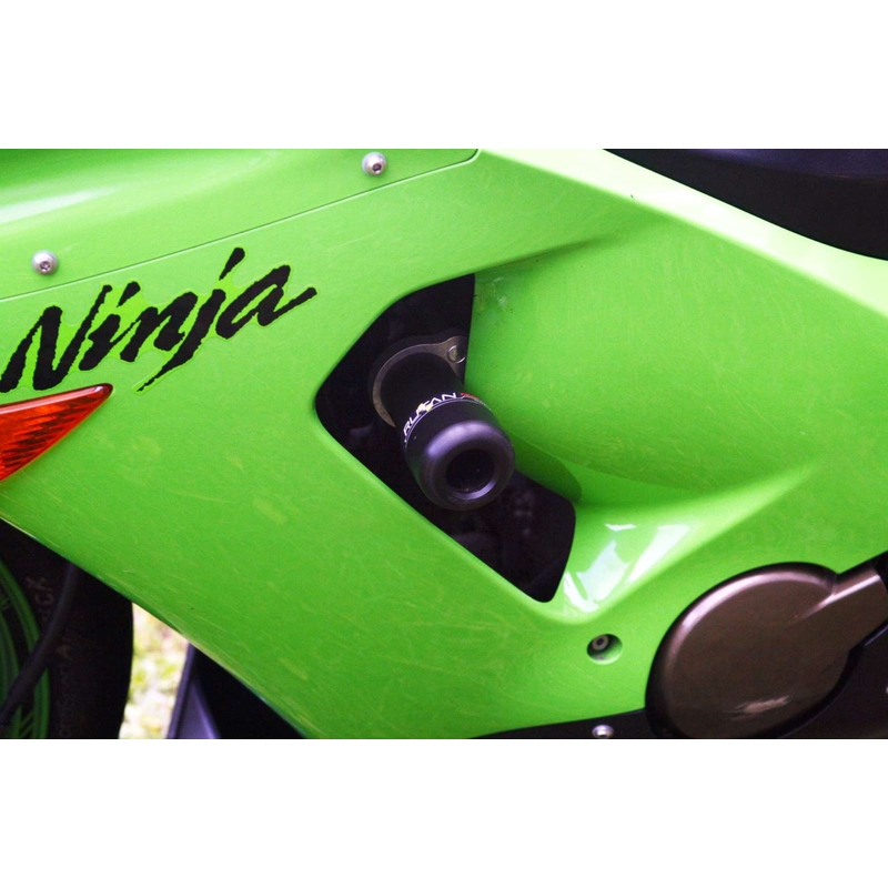 Kawasaki ZX-6R (05-06) bez modyfikacji owiewki Gatling