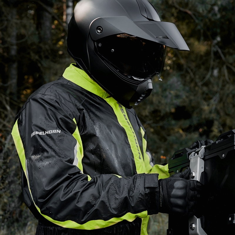 Kombinezon przeciwdeszczowy Rebelhorn Travel czarno - fluo żółty