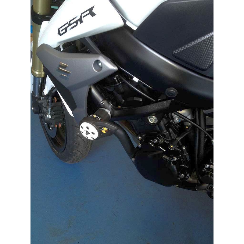 Suzuki GSR 750 jednoczęściowy zestaw Conus