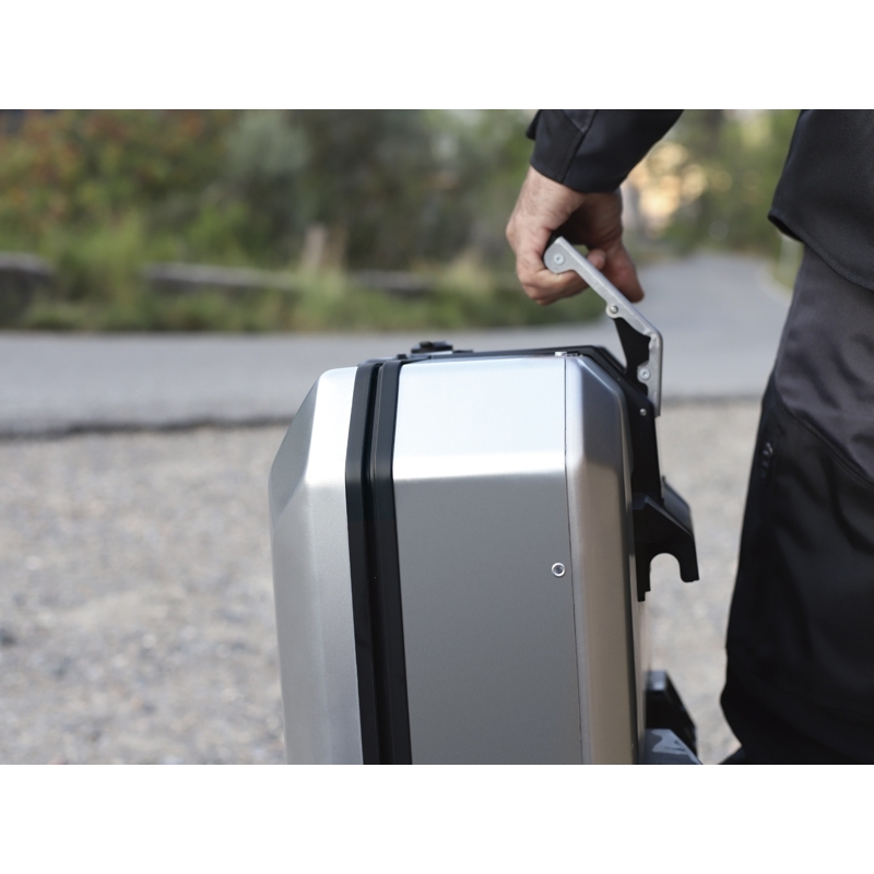 Complete set of 36L / 47L SHAD TERRA aluminum side cases, including mounting kit SHAD TRIUMPH Tiger 900