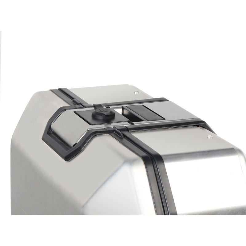 Complete set of aluminum cases SHAD TERRA, 37L topcase + 47L / 47L side cases, including mounting kit and plate SHAD HONDA X-ADV 750