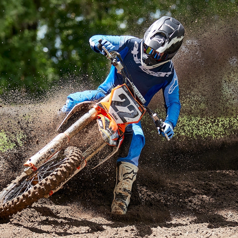 Kask motocrossowy Alpinestars Supertech S-M10 Ampress matowo-czarno-biały