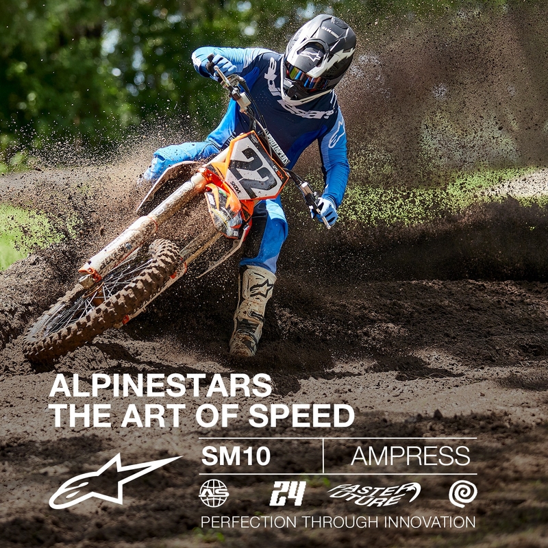 Kask motocrossowy Alpinestars Supertech S-M10 Ampress matowo-czarno-biały