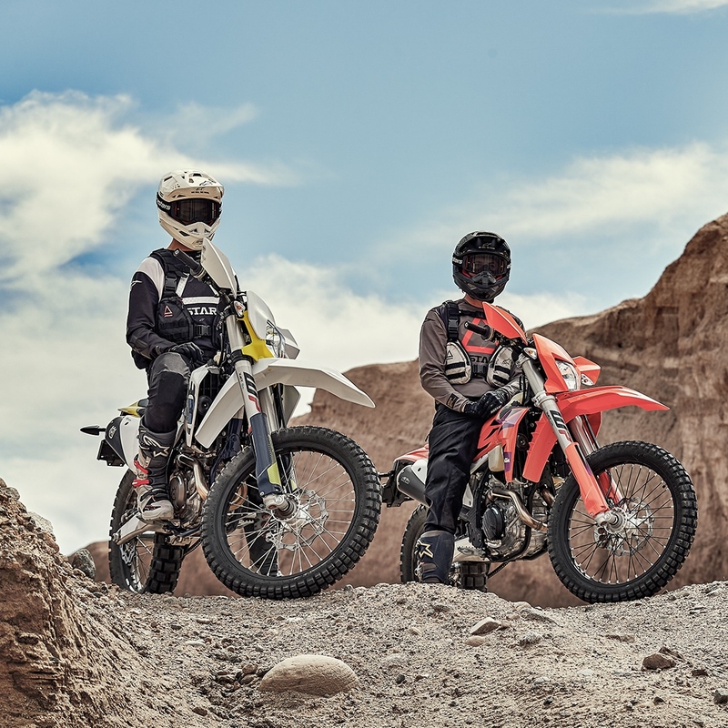 Czarna koszulka motocrossowa Alpinestars Techdura