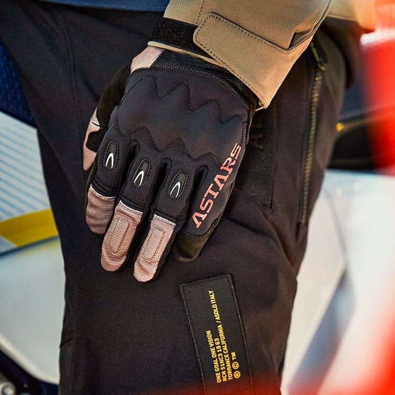 Rękawiczki motocrossowe Alpinestars Techdura w kolorze czarno-brązowo-fluoczerwonym