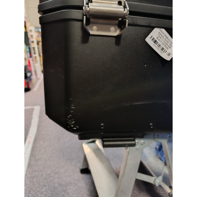 Kufer centralny aluminiowy do motocykla SHAD Terra TR48 BLACK EDITION - II. jakość
