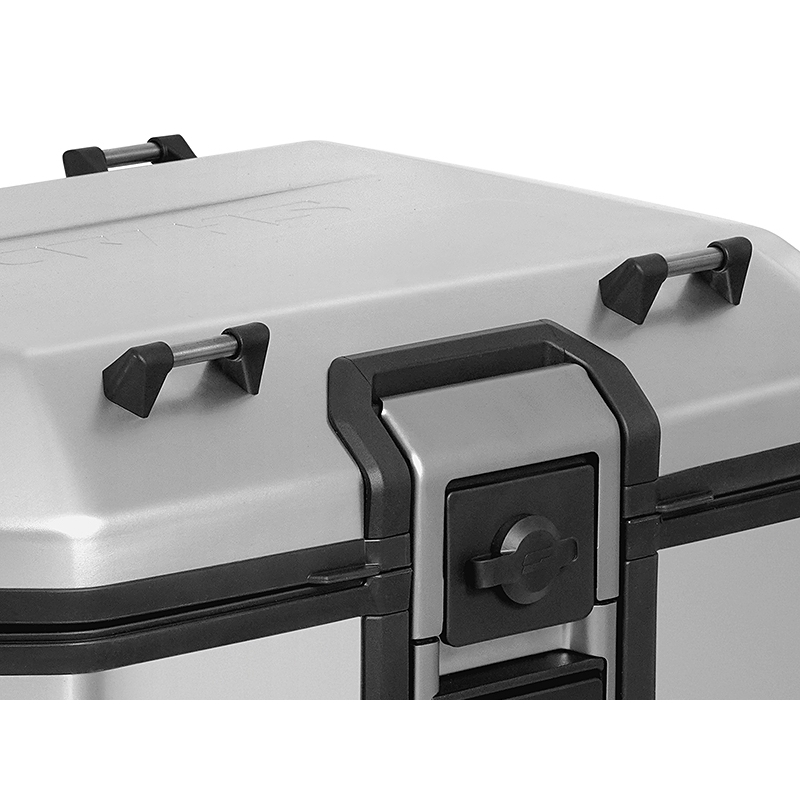 Complete set of SHAD TERRA TR40 adventure saddlebags and SHAD TERRA aluminium 55L topcase, including mounting kit SHAD Harley Davidson Pan America 1250