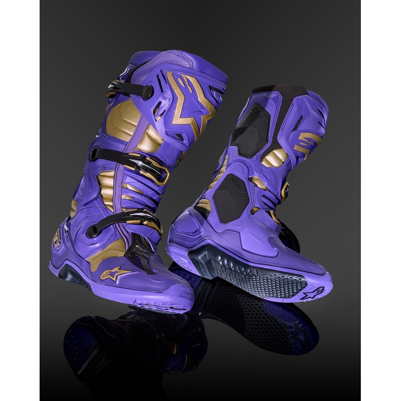 Buty motocyklowe Alpinestars Tech 10 Limited Edition Champ w kolorze fioletowo-złotym
