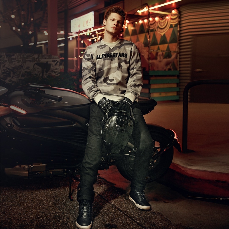 Bluza motocyklowa Alpinestars Legit Crew Fleece w kolorze jasnoszarym