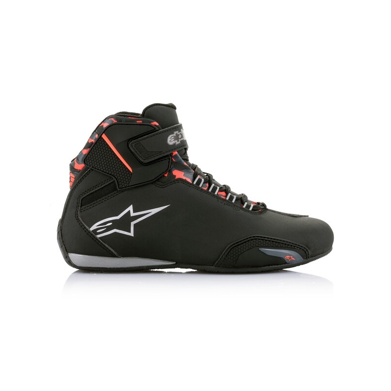 Alpinestars Sektor Wodoodporne buty motocyklowe czarno-czerwono-szare-kamuflaż