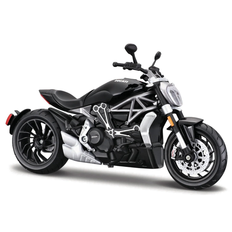 Model motocykla Maisto Ducati X Diavel S.