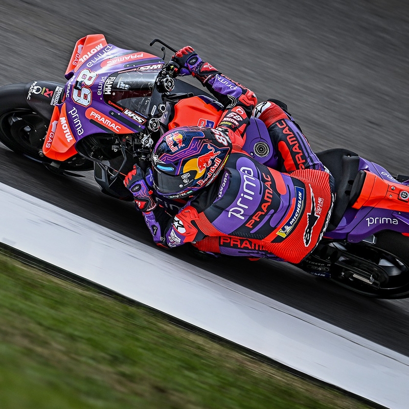 Kamizelka z poduszką powietrzną Alpinestars TECH-AIR®7X System czarno-czerwona