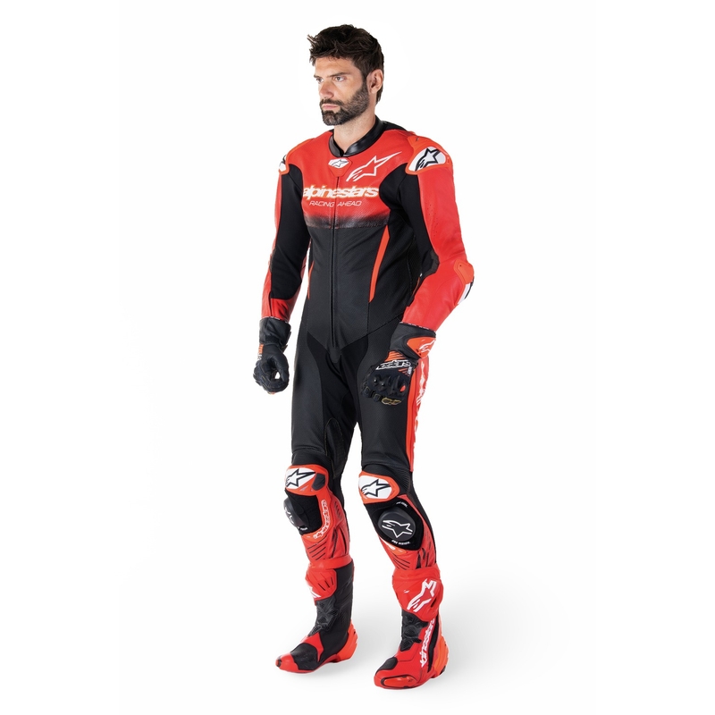 Czarno-czerwony jednoczęściowy kombinezon skórzany Alpinestars GP-R7 zgodny z technologią Tech-Air