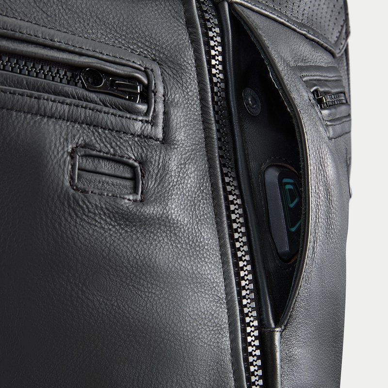 Kamizelka z poduszką powietrzną Alpinestars TECH-AIR®3 V2 LEATHER system czarna