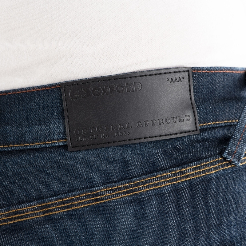 Jeansy motocyklowe Oxford Original Approved AAA Slim Jeans w kolorze spranego błękitu