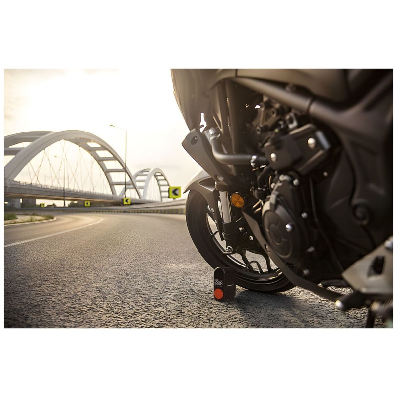 Mini kompresor akumulatorowy Interphone czarny