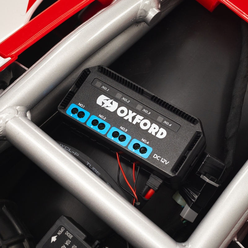 Dodatkowa skrzynka przyłączeniowa Oxford Junction Box 12V