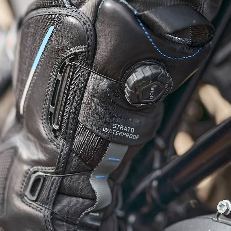 Buty motocyklowe Shima Strato WP w kolorze czarnym