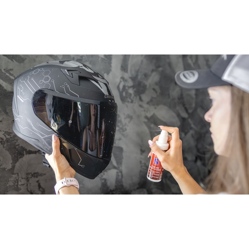 Visor &amp; Helmet Cleaner S100 ze ściereczką z mikrofibry - Visor &amp; Helmet Cleaner 100 ml