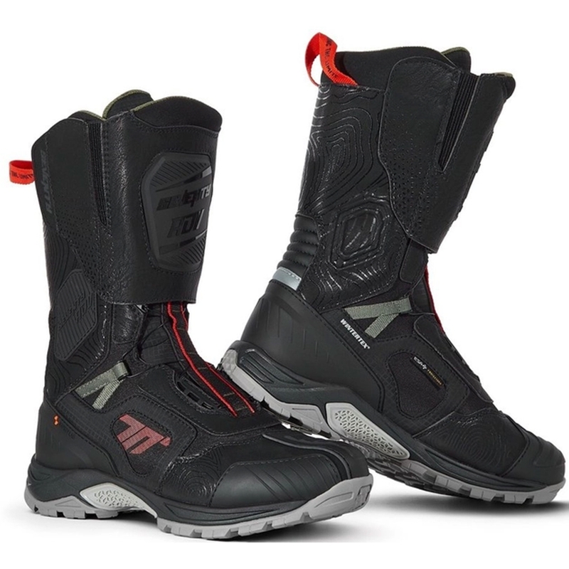 Buty motocyklowe SEVENTY DEGREES SD-BA6 Stelvio High czarno-czerwono-zielone
