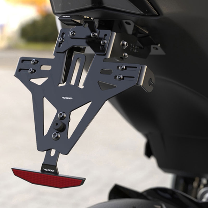 Uchwyt na tablicę rejestracyjną z oświetleniem Highsider Akron RS PRO Triumph SPEED TRIPLE 1050 czarny