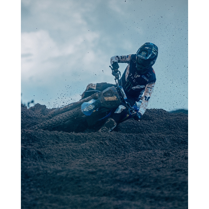 Gogle motocrossowe Alpinestars Supertech Vision DNGR38 XXV czarno-srebrne z lustrzanym srebrnym pleksiglasem