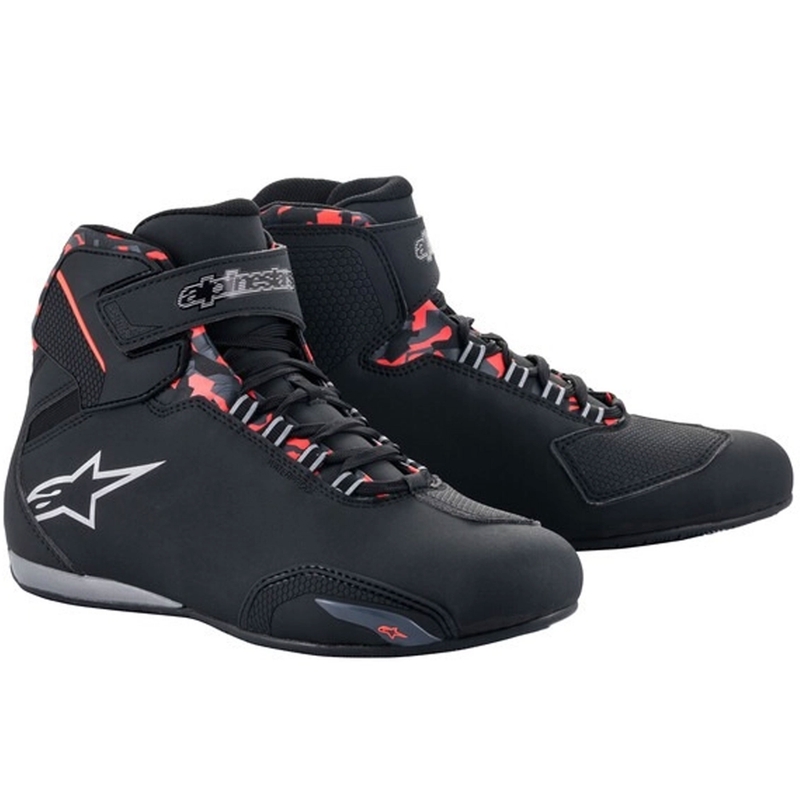 Alpinestars Sektor Wodoodporne buty motocyklowe czarno-czerwono-szare-kamuflaż