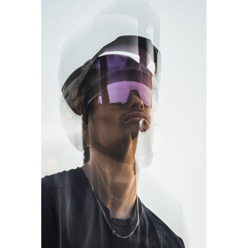 Okulary przeciwsłoneczne Slendale w 100% z fioletowymi soczewkami fotochromowymi