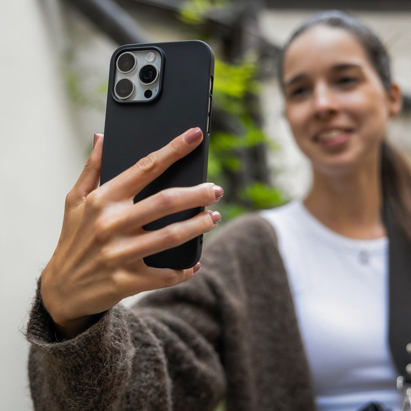 Gumowana tylna obudowa FIXED Story do telefonu Xiaomi Redmi Note 15 Pro 5G w kolorze czarnym