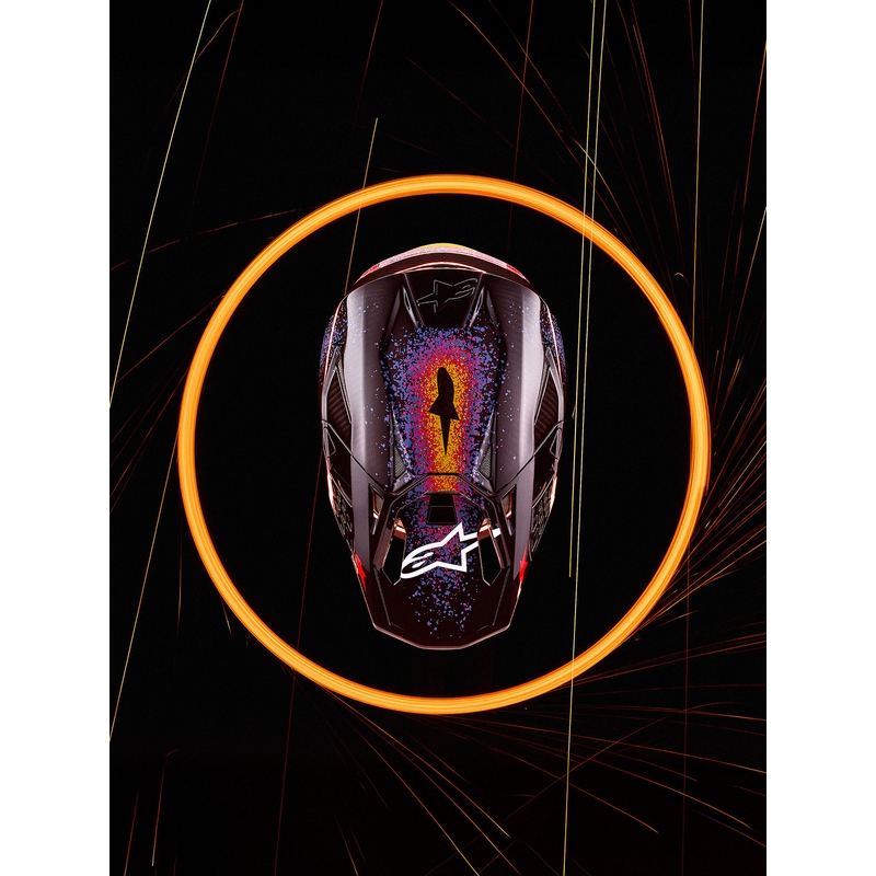 Kask motocrossowy Alpinestars Supertech S-M10 w limitowanej edycji Black Hole w kolorze czarnym
