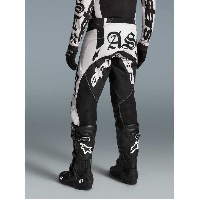 Spodnie motocrossowe Alpinestars Techstar w limitowanej edycji Wolf Dust w kolorze piaskowo-czarnym