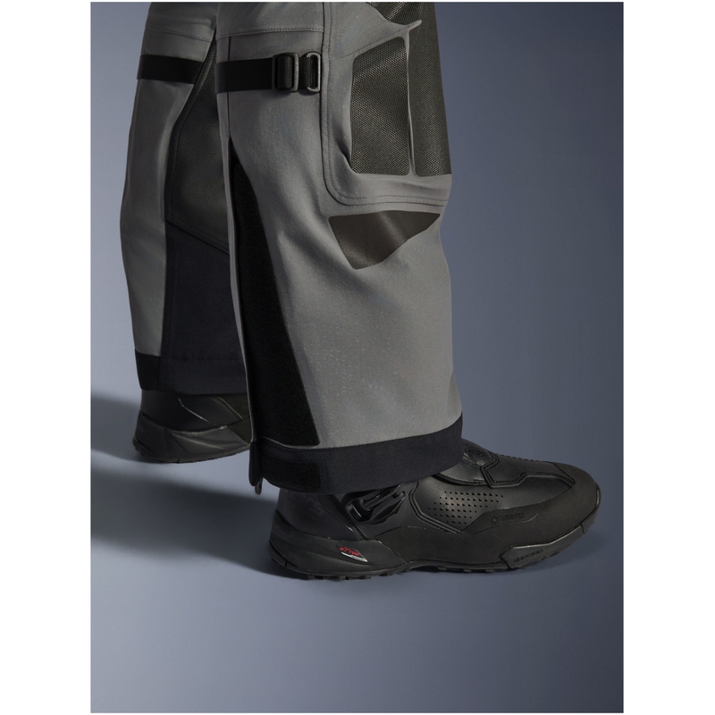 Szorty motocyklowe Alpinestars Nazca 3L Gore-Tex PRO ciemnoszaro-czarne