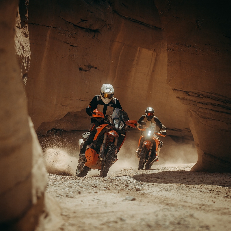 Kurtka motocyklowa Alpinestars Andes V4 Drystar w kolorze kremowo-jasnobrązowym-czarno-fluo-pomarańczowym