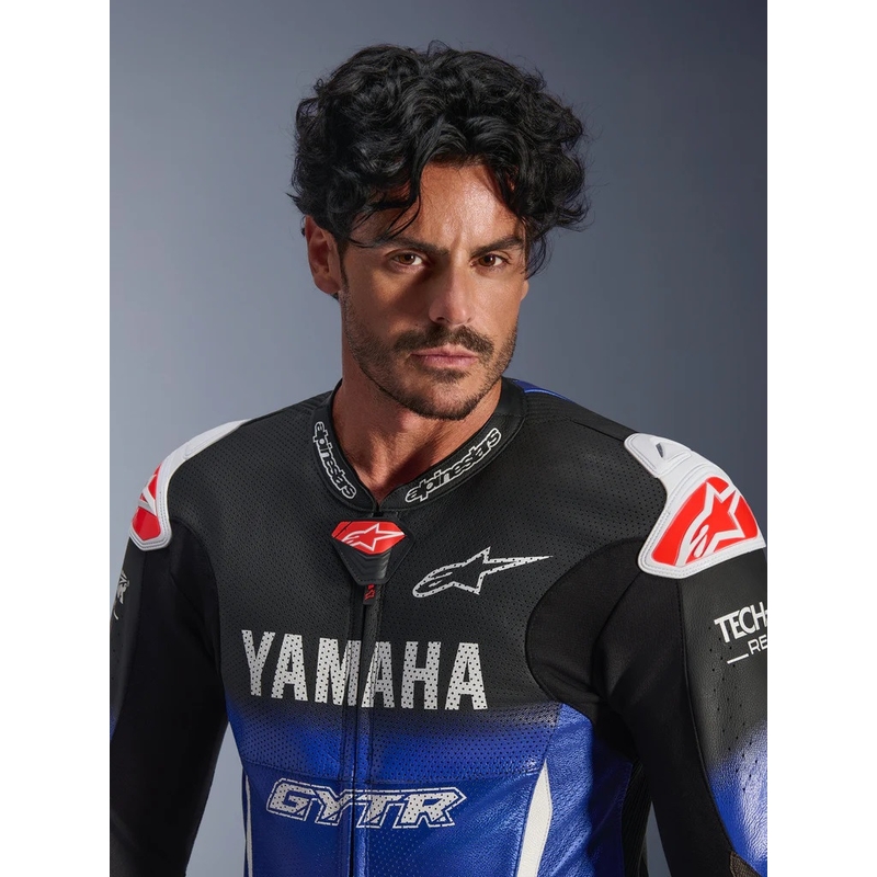 Jednoczęściowy skórzany kombinezon motocyklowy Alpinestars GP-R7 YAMAHA GYTR TECH-AIR kompatybilny z kolekcją niebiesko-czarno-biało-czerwoną