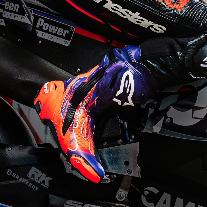 Buty motocyklowe Alpinestars Supertech R Vented Flyte, edycja limitowana, Jorge Martin, fioletowo-czerwono-czarne