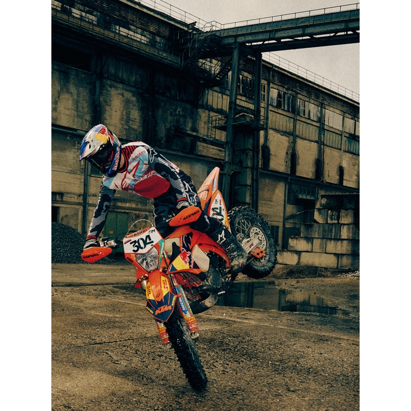 Kask motocrossowy Alpinestars Supertech S-M7 w limitowanej edycji Beast Coast w kolorze szaro-czarno-pomarańczowym