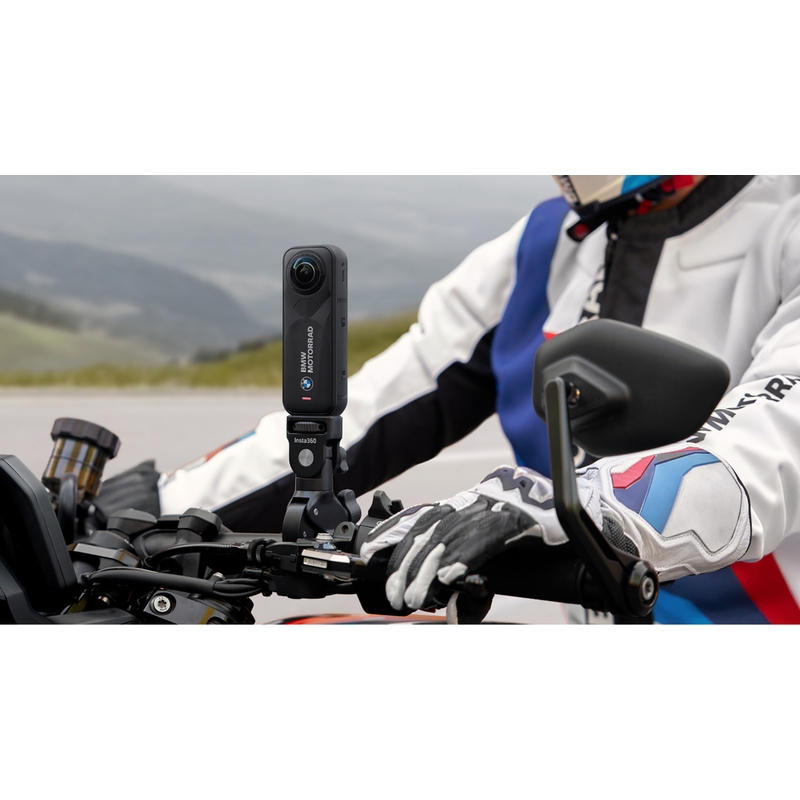 Kamera sportowa Insta360 X5 BMW Motorrad Edition w kolorze czarnym