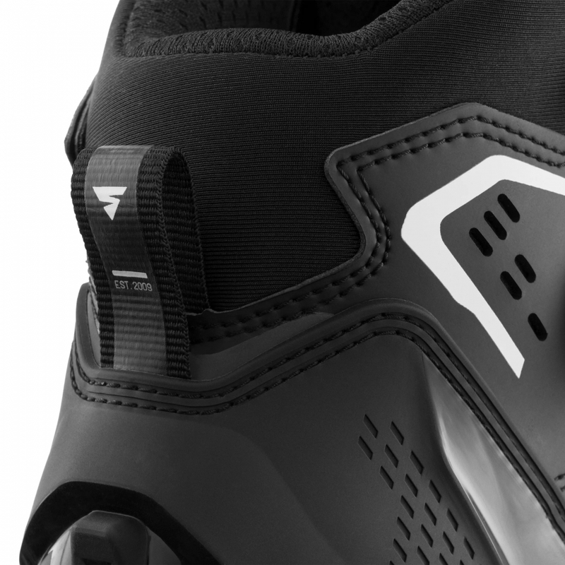 Buty motocyklowe Shima Enzo Air czarno-białe