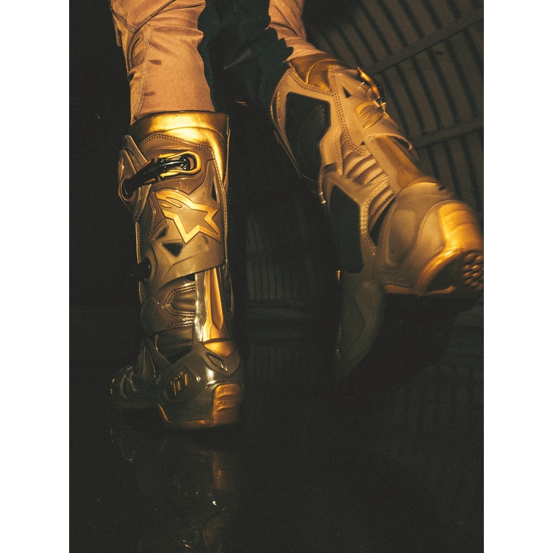 Buty motocyklowe Alpinestars TECH 10 Limited Edition AIR GOLD w kolorze brązowo-złotym